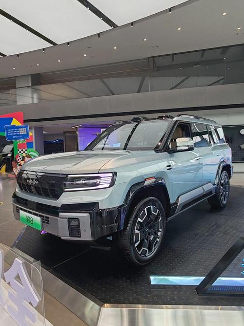 成都蒲江县雷恒庆企业管理咨询比亚迪方程豹硬派越野的爆款，英菲尼迪35周年与你共成长